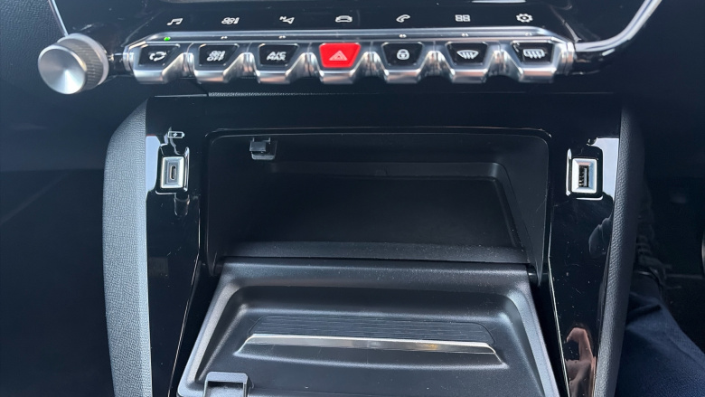 Peugeot 208 1.2 PureTech 100 GT 5dr Petrol Hatchback